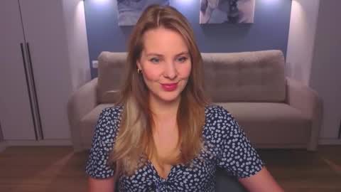 Melanie Bennett online show from March 3, 2026, 6:19 am