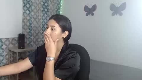 Snapshot of melaniecarsonew chatting on May 16, 2026, 8:18 pm Melanie online show from May 16, 2026, 8:18 pm