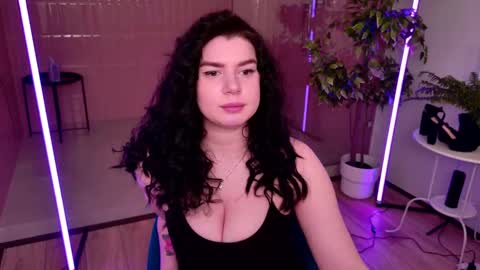 Melanie online show from February 27, 2025, 8:20 pm