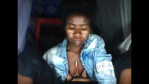 melanih online show from April 18, 2026, 2:26 am