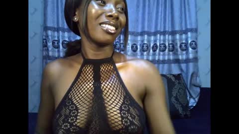 Snapshot of melanine_floral chatting on January 13, 2025, 7:10 pm Praiz online show from January 13, 2025, 7:10 pm