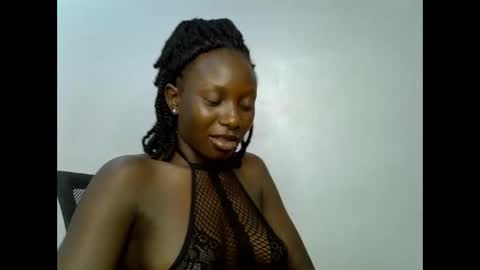 Snapshot of melanine_floral chatting on January 25, 2025, 10:50 pm Praiz online show from January 25, 2025, 10:50 pm