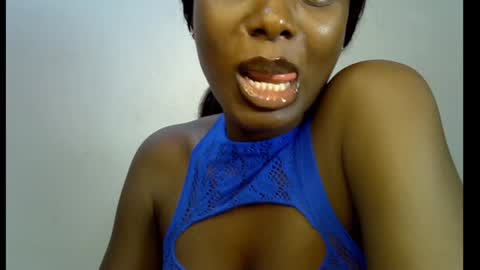 Snapshot of melanine_floral chatting on February 8, 2025, 4:57 am Praiz online show from February 8, 2025, 4:57 am