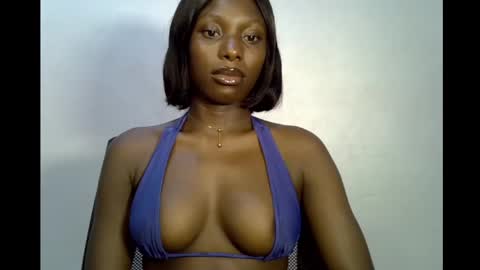 Snapshot of melanine_floral chatting on February 27, 2025, 9:36 pm Praiz online show from February 27, 2025, 9:36 pm
