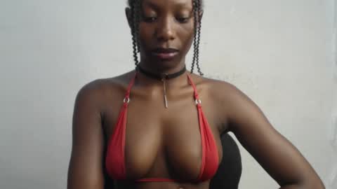 Snapshot of melanine_floral chatting on October 20, 2025, 8:37 am Praiz online show from October 20, 2025, 8:37 am