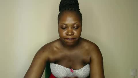 melaningoddess30 online show from February 23, 2025, 8:17 am