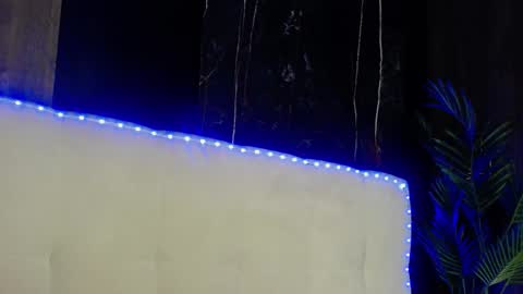 melanniebrown online show from February 15, 2026, 5:04 am