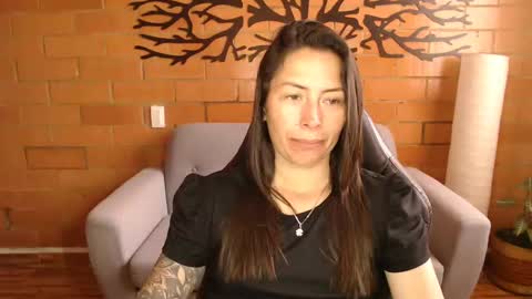 Melanny online show from October 3, 2025, 12:35 pm