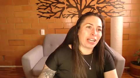 Melanny online show from November 25, 2025, 11:10 am