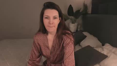 Snapshot of melany_jass chatting on November 27, 2025, 1:40 am Melany online show from November 27, 2025, 1:40 am