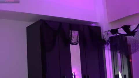 Mellanya online show from November 1, 2025, 4:58 am