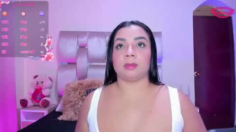 Melany online show from November 10, 2025, 3:44 pm