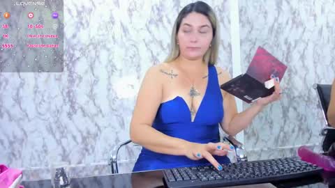 Melany  online show from February 22, 2025, 11:57 am