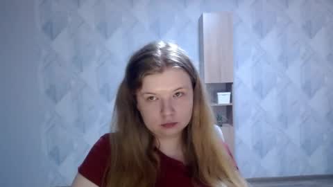 Snapshot of melina_beauty chatting on April 28, 2026, 6:57 pm Melina online show from April 28, 2026, 6:57 pm