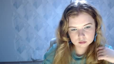Snapshot of melina_beauty chatting on April 29, 2026, 5:30 pm Melina online show from April 29, 2026, 5:30 pm