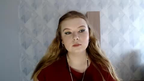 Snapshot of melina_beauty chatting on May 11, 2026, 7:47 am Melina online show from May 11, 2026, 7:47 am
