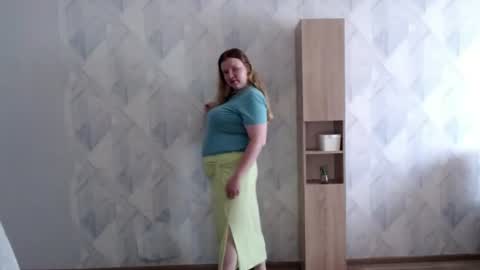 Melina online show from June 15, 2026, 8:16 am