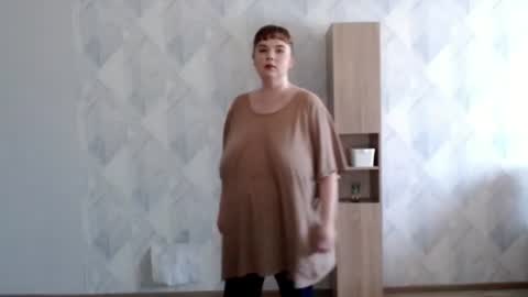 Melina online show from July 11, 2026, 7:55 am