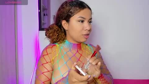 Snapshot of melinamartins chatting on June 5, 2026, 9:53 pm M E L I N A online show from June 5, 2026, 9:53 pm