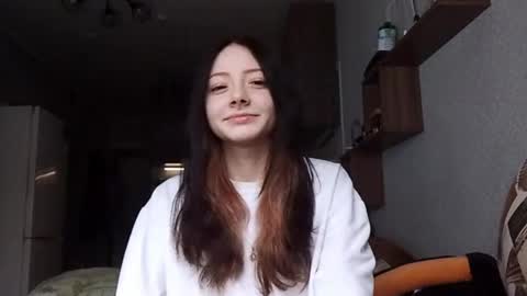 Snapshot of melindawillrett chatting on May 18, 2026, 4:07 am Misa online show from May 18, 2026, 4:07 am