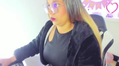 Snapshot of melisa_14 chatting on May 13, 2026, 12:35 pm Melisa online show from May 13, 2026, 12:35 pm