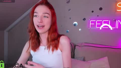 Snapshot of melisa_cox chatting on December 20, 2025, 12:18 am Melisa online show from December 20, 2025, 12:18 am