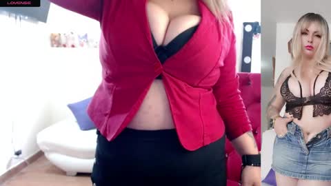 Melisa online show from April 13, 2026, 3:17 pm