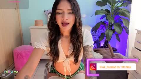 Melissa online show from November 24, 2025, 1:11 pm