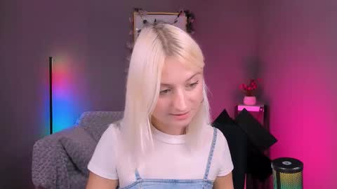 Melisa online show from September 10, 2025, 7:14 pm