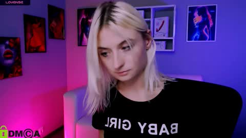 Melisa online show from October 4, 2025, 6:50 pm