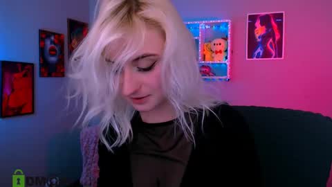 Melisa online show from April 18, 2026, 7:58 pm