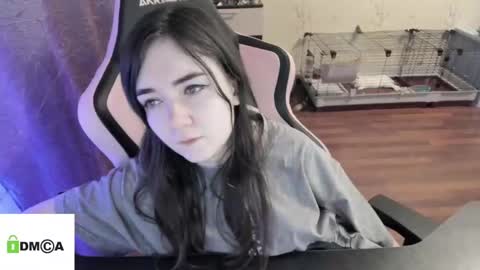 melisanilson online show from December 20, 2024, 2:30 am