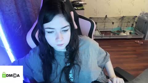 melisanilson online show from March 9, 2025, 4:16 am