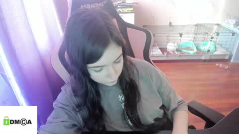 melisanilson online show from March 9, 2025, 7:23 am