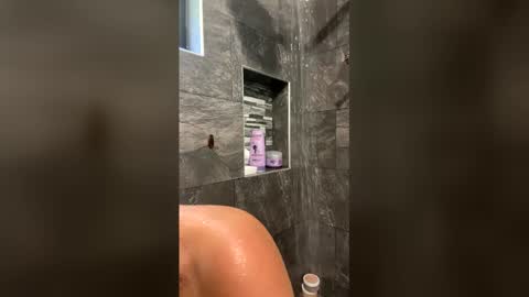 Melisa online show from February 5, 2026, 6:34 pm