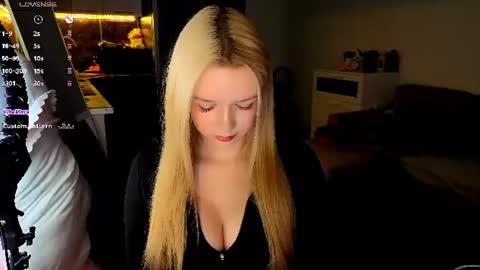 Mel or Lissa 3 Welcome here online show from July 17, 2026, 7:19 pm