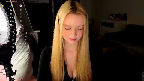 Mel or Lissa 3 Welcome here online show from July 18, 2026, 7:17 pm