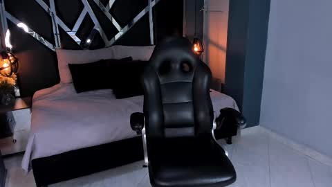 melissa_23_ online show from October 11, 2025, 10:25 am