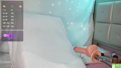 melissa_luu online show from February 17, 2025, 9:41 pm