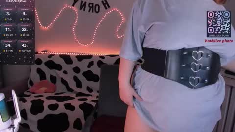 melissa_purr online show from September 17, 2025, 3:46 pm