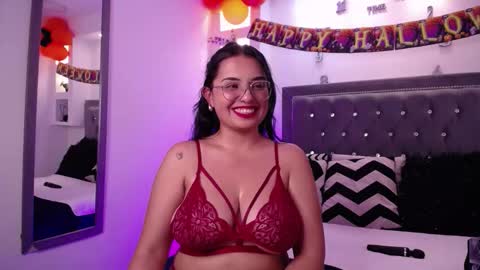 Melissa online show from October 16, 2025, 9:27 pm