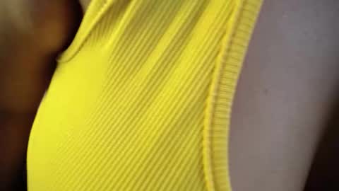 Melissa online show from December 18, 2025, 4:18 am