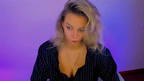 Snapshot of melissa_richardson chatting on September 16, 2025, 12:50 pm Melissa online show from September 16, 2025, 12:50 pm