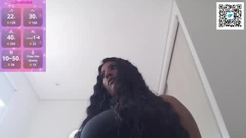 Snapshot of melissa_sexytits chatting on February 4, 2026, 6:25 pm Lau online show from February 4, 2026, 6:25 pm