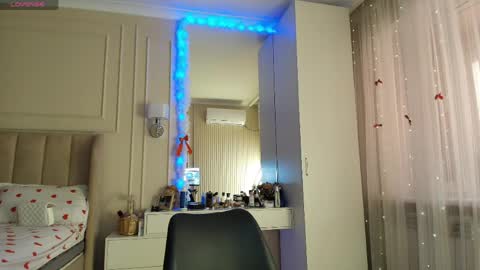 Lisaa online show from April 24, 2026, 6:49 am