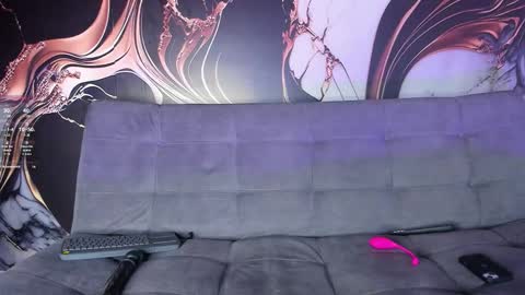  M e l i s s a  online show from November 14, 2025, 9:46 pm