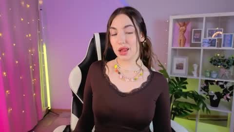 Snapshot of melissachaarm_ chatting on May 24, 2026, 9:14 am Melissa online show from May 24, 2026, 9:14 am