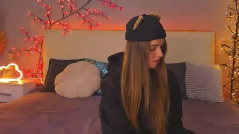 MelissaCrayzy online show from October 17, 2025, 5:32 am