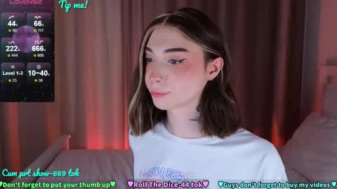 Melissa or abbreviated Mel or Lis online show from March 8, 2026, 12:42 pm