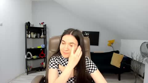 melissawiliam online show from February 11, 2025, 11:32 am